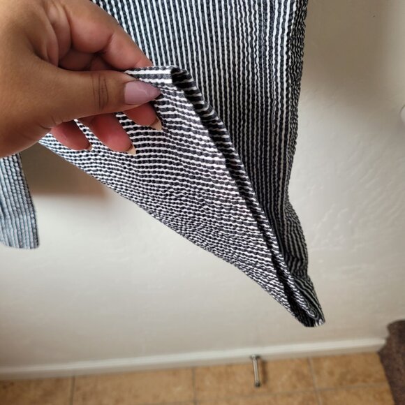 Ann Taylor Striped Wide Leg Cropped Pants - Picture 5 of 9